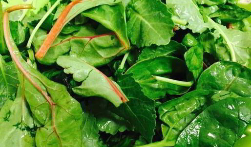 яичница с овощами и капустой кале