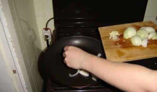 яичница с помидорами