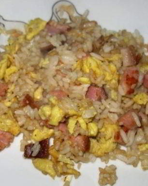 Яичница с рисом