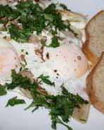 Яичница со свиной грудинкой