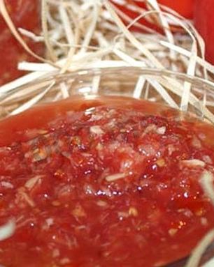 Закуска из хрена и помидор