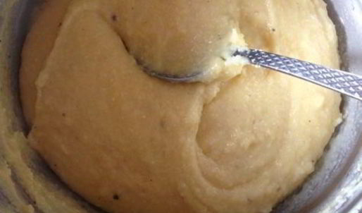 закуска из поленты с козьим сыром и ароматными травами