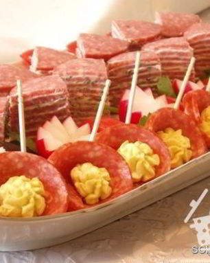 Закуска Салями