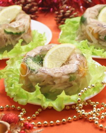Рецепт заливного из курицы новогоднее