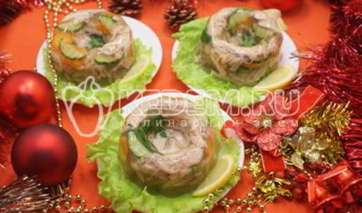 заливное из курицы новогоднее