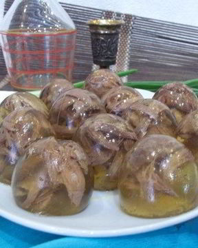 Заливное в яичной скорлупе