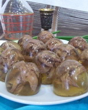Заливное в яичной скорлупе