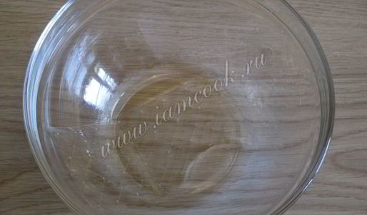 заливной язык с горошком