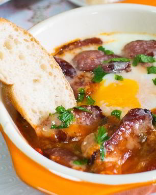 Запеченные яйца по-тоскански