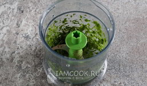 жаренные с травами вареные яйца