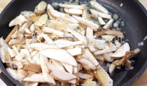 жульен из белых грибов