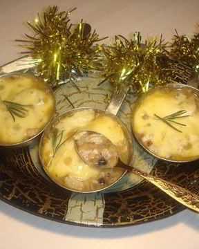 Жульен Новогодний со свининой и шампиньонами