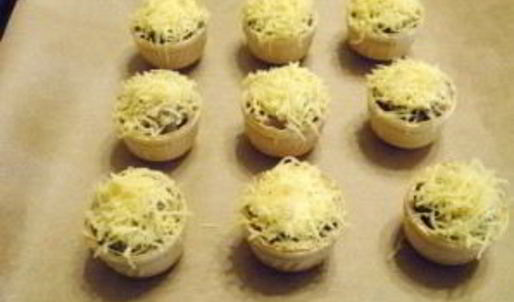 жульен в тарталетках с грибами и курицей