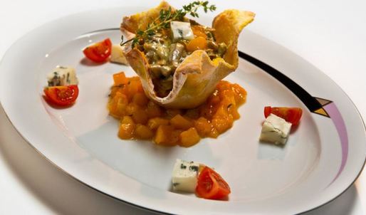 жюльен из языка с абрикосовым чатни