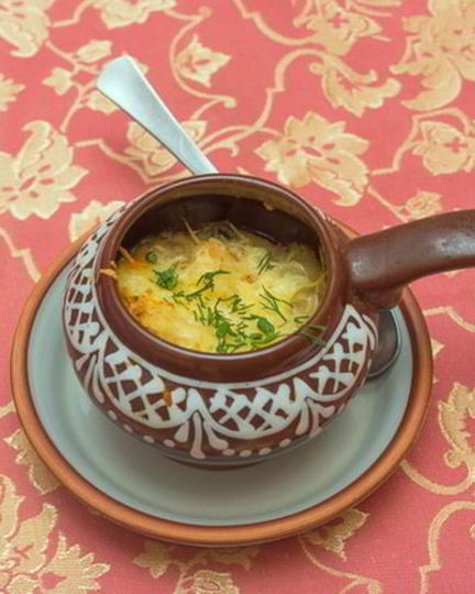 Рецепт жюльена с курицей и грибами в горшочках